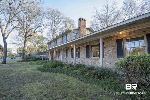 10 Schwaemmle Dr, Mobile, AL 36608 photo 2