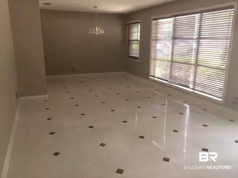 1350 E Reams Dr, Mobile, AL 36608 photo 5