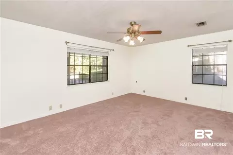 3359 Riverside Dr, Mobile, AL 36605 photo 5