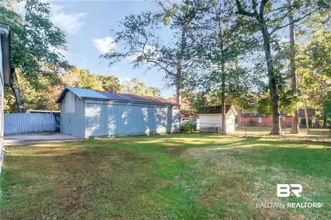 3359 Riverside Dr, Mobile, AL 36605 photo 13