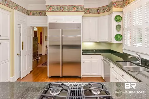 16 E Ridgelawn Dr, Mobile, AL 36608 photo 9