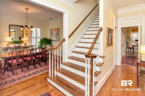 16 E Ridgelawn Dr, Mobile, AL 36608 photo 2