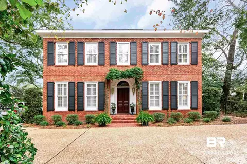 16 E Ridgelawn Dr, Mobile, AL 36608 photo 1