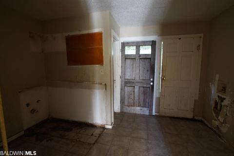 659 Maple St, Mobile, AL 36603 photo 5