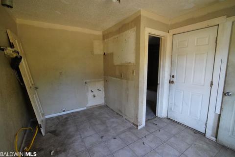 659 Maple St, Mobile, AL 36603 photo 13