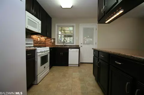 1360 Roderick Rd, Mobile, AL 36618 photo 18