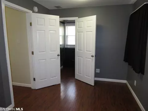 1360 Roderick Rd, Mobile, AL 36618 photo 9