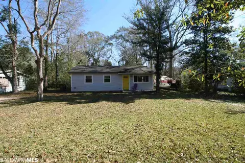 1360 Roderick Rd, Mobile, AL 36618 photo 2