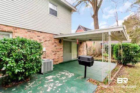 402 Coventry Way, Mobile, AL 36606 photo 7