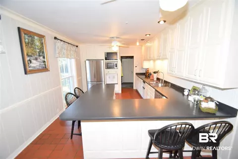 254 Island Ct, Mobile, AL 36606 photo 8