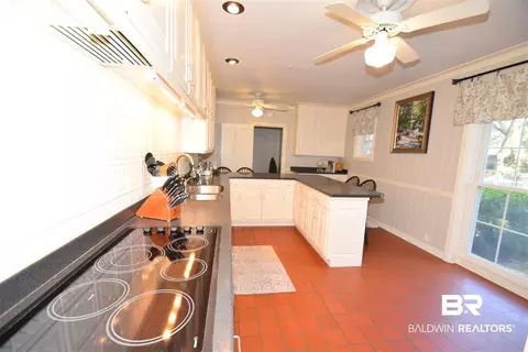254 Island Ct, Mobile, AL 36606 photo 7