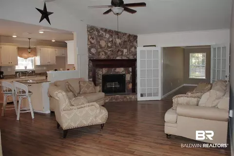 1716 Pine Forest Ct, Mobile, AL 36609 photo 7