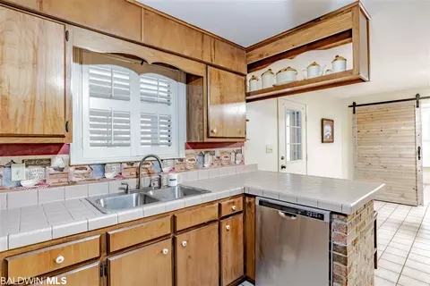 9102 Coronada Rd, Elberta, AL 36530 photo 9