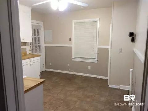 263 Mayflower St, Mobile, AL 36609 photo 2