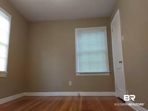 263 Mayflower St, Mobile, AL 36609 photo 4
