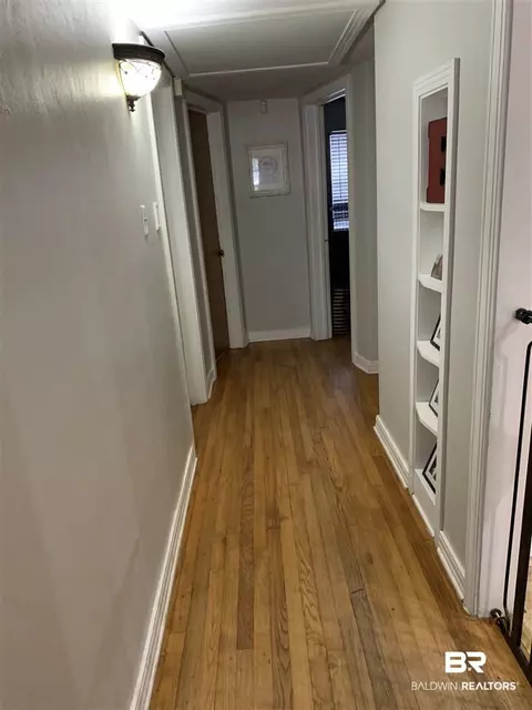 5317 S Colonial Cir, Mobile, AL 36618 photo 5