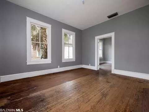 18 Kenneth St, Mobile, AL 36607 photo 8
