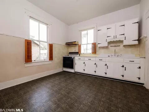 18 Kenneth St, Mobile, AL 36607 photo 10
