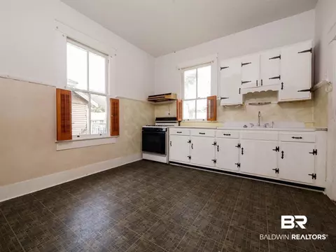 18 Kenneth St, Mobile, AL 36607 photo 10