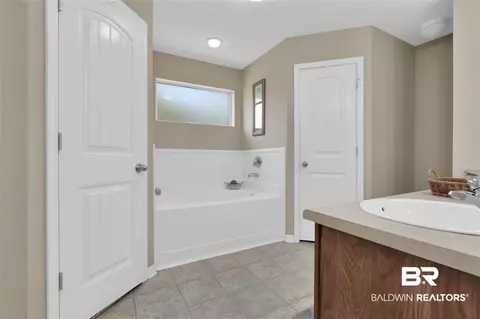 8852 N Spring Grove Dr, Mobile, AL 36695 photo 14