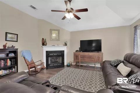 8852 N Spring Grove Dr, Mobile, AL 36695 photo 5