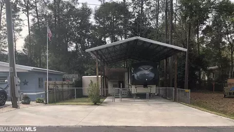 464 Elberta Loop, Lillian, AL 36549 photo 1