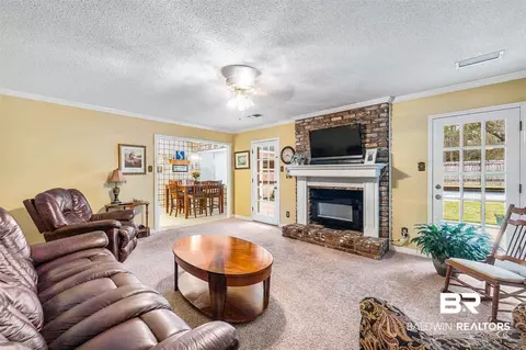 908 E Regents Dr, Mobile, AL 36695 photo 8