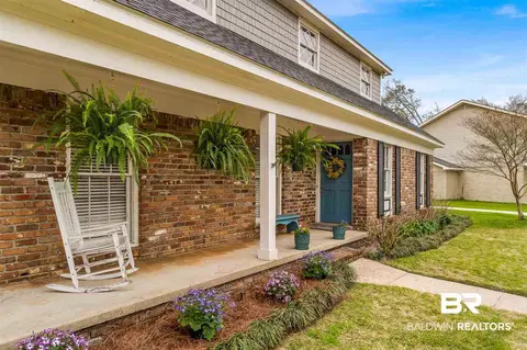 908 E Regents Dr, Mobile, AL 36695 photo 2