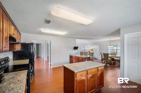 8045 Eagle Creek Dr, Daphne, AL 36526 photo 9