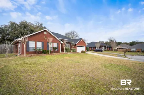 8045 Eagle Creek Dr, Daphne, AL 36526 photo 2