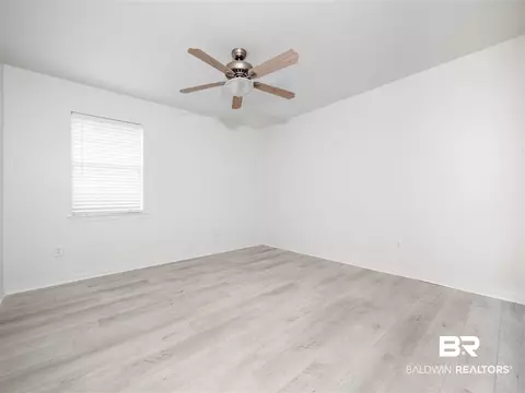10053 Pineview Dr, Foley, AL 36535 photo 5