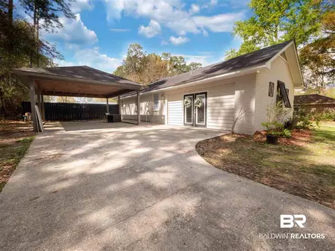 10053 Pineview Dr, Foley, AL 36535 photo 3