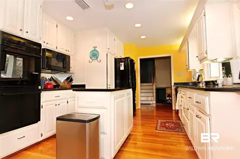 7 Spring Bank Rd, Mobile, AL 36608 photo 13