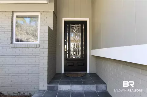 7 Spring Bank Rd, Mobile, AL 36608 photo 4