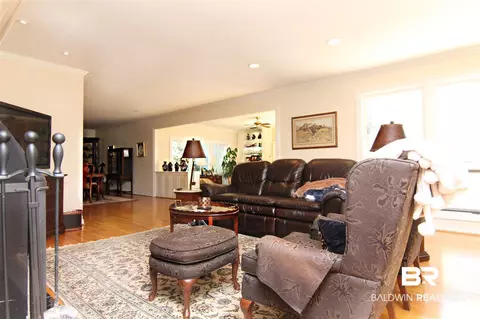 7 Spring Bank Rd, Mobile, AL 36608 photo 6