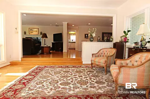 7 Spring Bank Rd, Mobile, AL 36608 photo 8