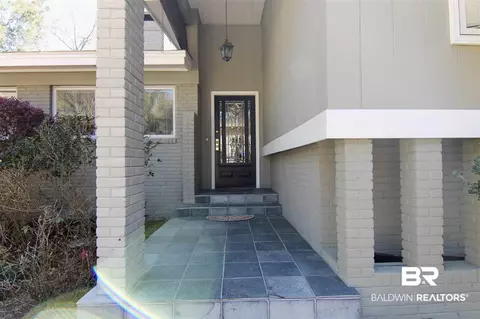 7 Spring Bank Rd, Mobile, AL 36608 photo 3
