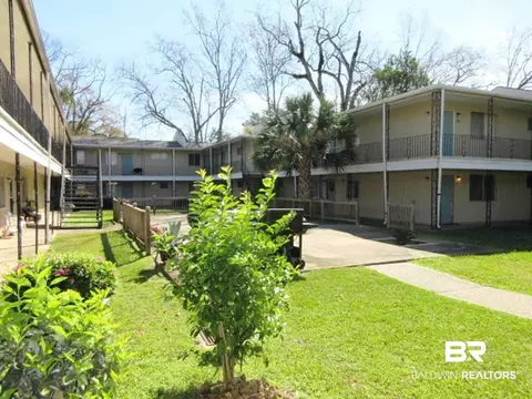 111 S Catherine St, Mobile, AL 36604 photo 8