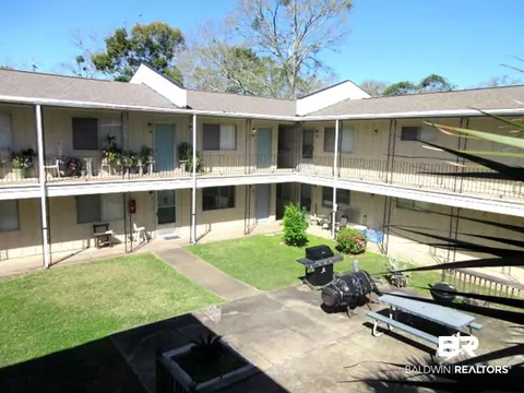 111 S Catherine St, Mobile, AL 36604 photo 4