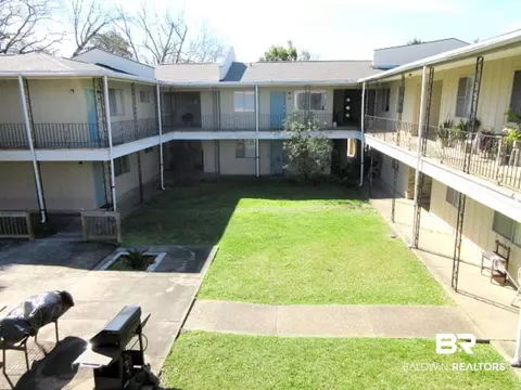 111 S Catherine St, Mobile, AL 36604 photo 7