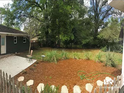 5404 N Hilltop Dr, Mobile, AL 36608 photo 13