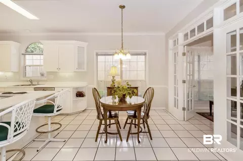 5900 Sutton Trace Ct, Mobile, AL 36609 photo 2