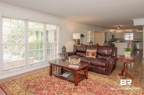 558 W Shenandoah Rd, Mobile, AL 36608 photo 7