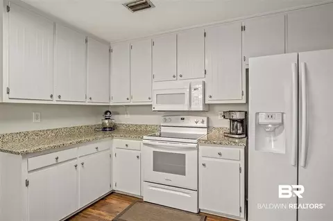 7920 Tower Dr, Mobile, AL 36619 photo 9