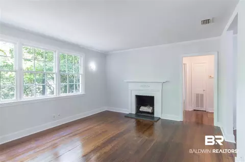 328 W Azalea Cir, Mobile, AL 36608 photo 2