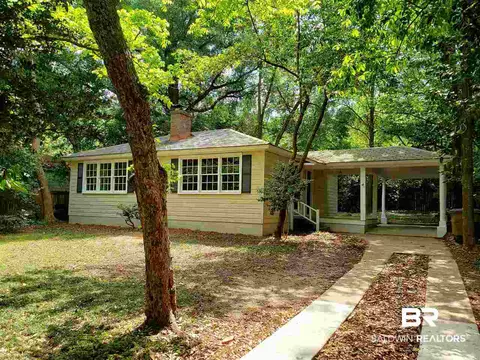 328 W Azalea Cir, Mobile, AL 36608 photo 1
