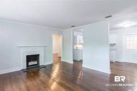 328 W Azalea Cir, Mobile, AL 36608 photo 3