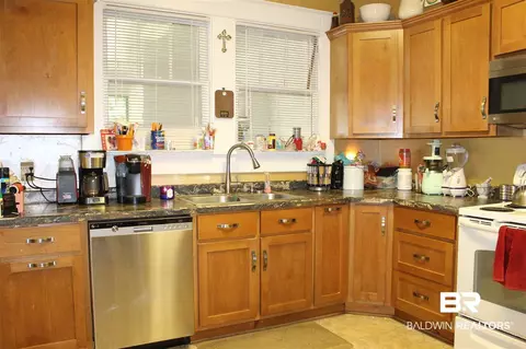 315 Dexter Ave, Mobile, AL 36604 photo 8