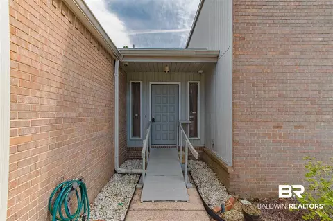 124 Windsor Dr, Daphne, AL 36526 photo 8
