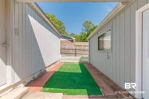124 Windsor Dr, Daphne, AL 36526 photo 9